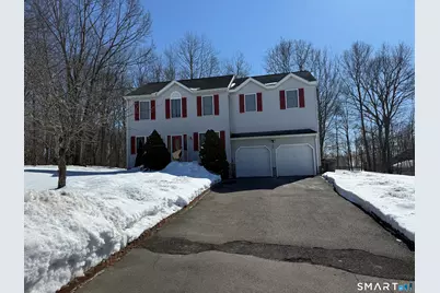 18 Olivia Lane, Naugatuck, CT 06770 - Photo 1