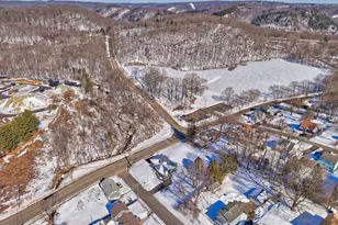 178 Bushnell Ave, Watertown, CT 06779 - Photo 4