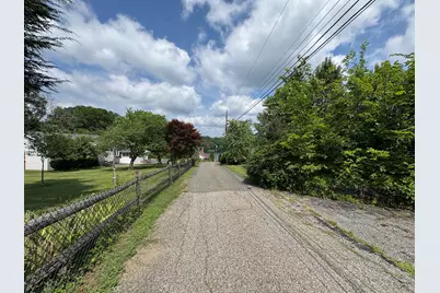 11 Knollcrest Road, New Fairfield, CT 06812 - Photo 30