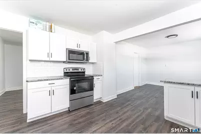 429 Washington Avenue, Waterbury, CT 06708 - Photo 12