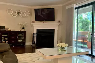 3 Oakwood Dr, Norwalk, CT 06812 - Photo 4