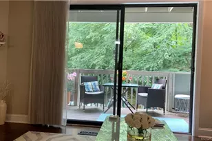 3 Oakwood Dr, Norwalk, CT 06812 - Photo 8