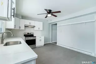 63 Briarwood Ln, Branford, CT 06405 - Photo 6