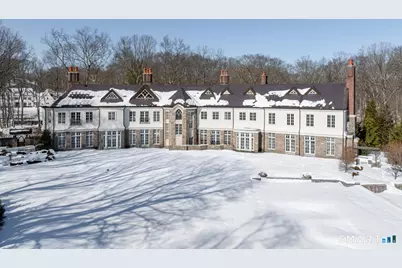 119 Proprietors Crossing, New Canaan, CT 06840 - Photo 4