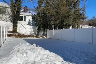 44 Hillside Ave, New Canaan, CT 06840 - Photo 26