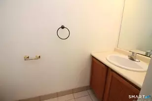 37 Summersweet Dr, Glastonbury, CT 06033 - Photo 8