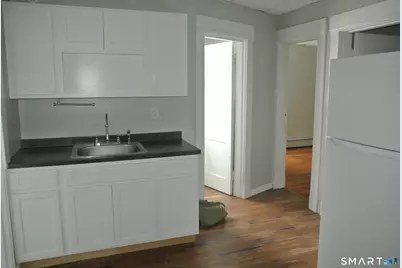 549 Howe Avenue #A21, Shelton, CT 06484 - Photo 2