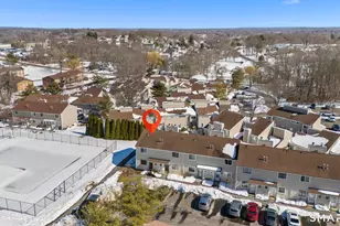 221 Monticello Dr, Branford, CT 06405 - Photo 8