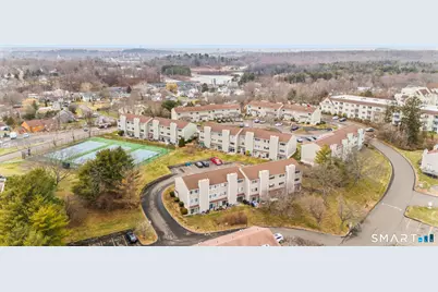 221 Monticello Drive #221, Branford, CT 06405 - Photo 4