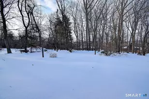 137 Lincoln St, Naugatuck, CT 06770 - Photo 4