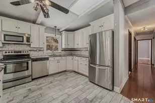 901 Old Colchester Rd, Montville, CT 06370 - Photo 6