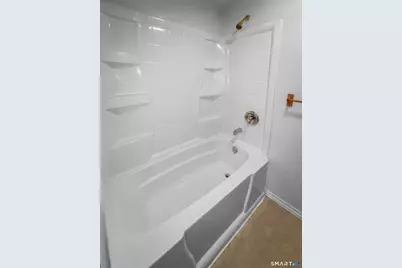 1235 Bank Street #2, Waterbury, CT 06708 - Photo 14