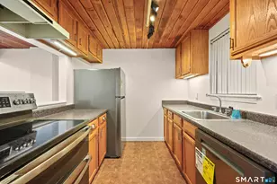 839 Main St, Torrington, CT 06790 - Photo 4