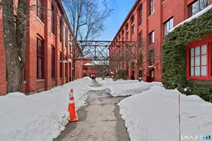 839 Main St, Torrington, CT 06790 - Photo 26