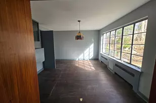 677 W Hill Rd, Stamford, CT 06902 - Photo 20