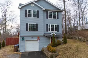 47 Oronoque Trail, Shelton, CT 06484 - Photo 2