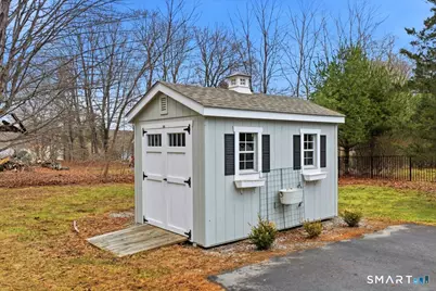 1 Verona Street, Essex, CT 06442 - Photo 8