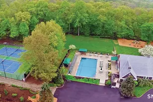 475 Fence Row Dr, Fairfield, CT 06824 - Photo 32