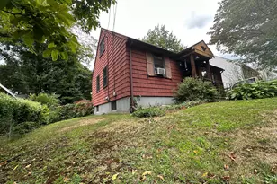 500 Woodlawn Ave Ext, Bridgeport, CT 06606 - Photo 2