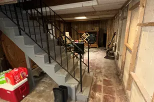 500 Woodlawn Ave Ext, Bridgeport, CT 06606 - Photo 12