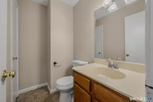 273 Derby Ave, Derby, CT 06418 - Photo 14