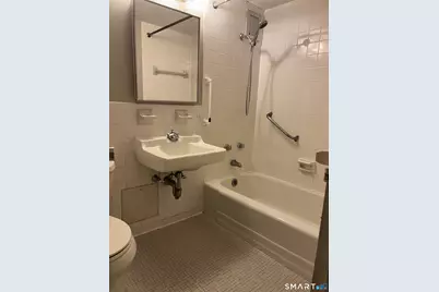 31 Woodland Street #6 N, Hartford, CT 06105 - Photo 8