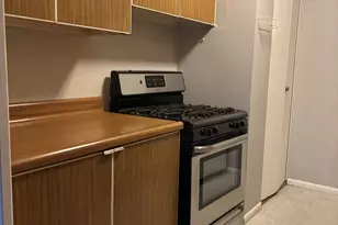 31 Woodland St, Hartford, CT 06105 - Photo 6