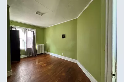 102 Rowe Avenue, Hartford, CT 06106 - Photo 12