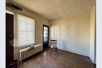 102 Rowe Avenue, Hartford, CT 06106 - Photo 18