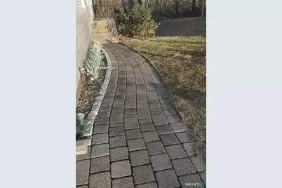 27 Leo J Lane, Manchester, CT 06042 - Photo 30