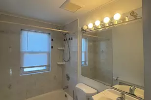 163 Louisiana Ave, Bridgeport, CT 06610 - Photo 16