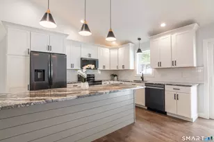 344 Sabin St, Putnam, CT 06260 - Photo 6