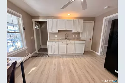 13 Mohegan Street, Putnam, CT 06260 - Photo 8