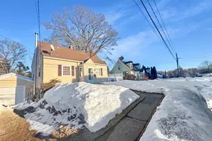 28 White St, Vernon, CT 06066 - Photo 6