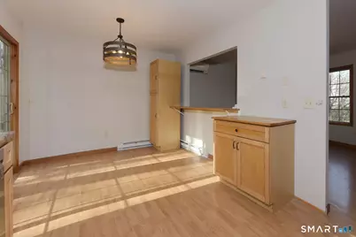 81 Middletown Avenue, East Hampton, CT 06424 - Photo 12