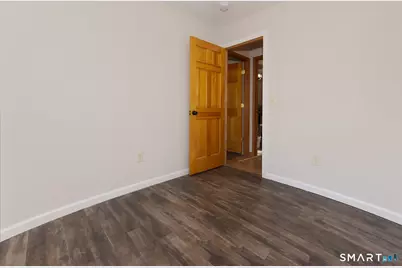 81 Middletown Avenue, East Hampton, CT 06424 - Photo 18