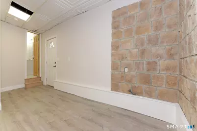 81 Middletown Avenue, East Hampton, CT 06424 - Photo 32