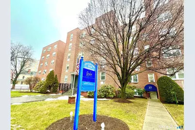 39 Glenbrook Road #5L, Stamford, CT 06902 - Photo 2