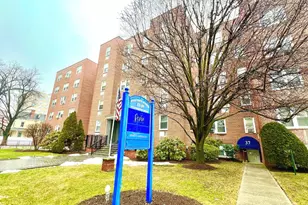 39 Glenbrook Rd, Stamford, CT 06902 - Photo 2