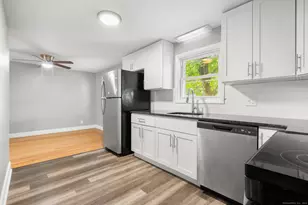 21 Davis Rd, East Hartford, CT 06118 - Photo 8