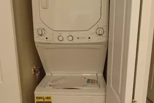 1204 Whitney Ave, Hamden, CT 06517 - Photo 8