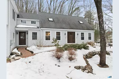 34 Rocklyn Drive, Simsbury, CT 06092 - Photo 2