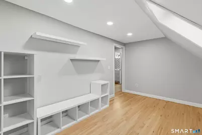 34 Rocklyn Drive, Simsbury, CT 06092 - Photo 32