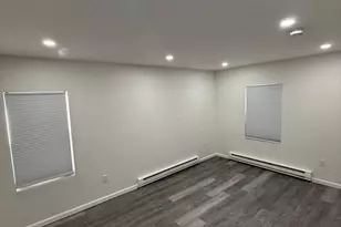 38 New Haven Ave, Derby, CT 06418 - Photo 16