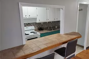 80 Cartright St, Bridgeport, CT 06604 - Photo 6