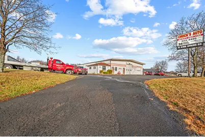 15 King Spring Road, Windsor Locks, CT 06096 - Photo 10