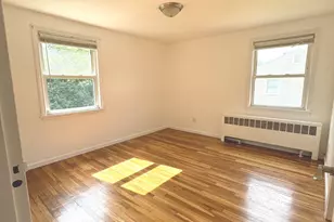 110 Dirienzo Heights, Derby, CT 06418 - Photo 8