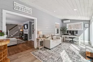 187 Middle River Rd, Danbury, CT 06811 - Photo 6