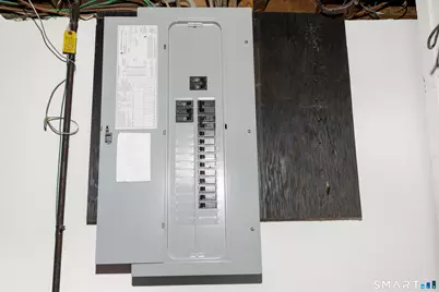 105 Hyde Road, West Hartford, CT 06117 - Photo 36