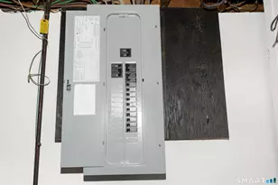 105 Hyde Rd, West Hartford, CT 06117 - Photo 36